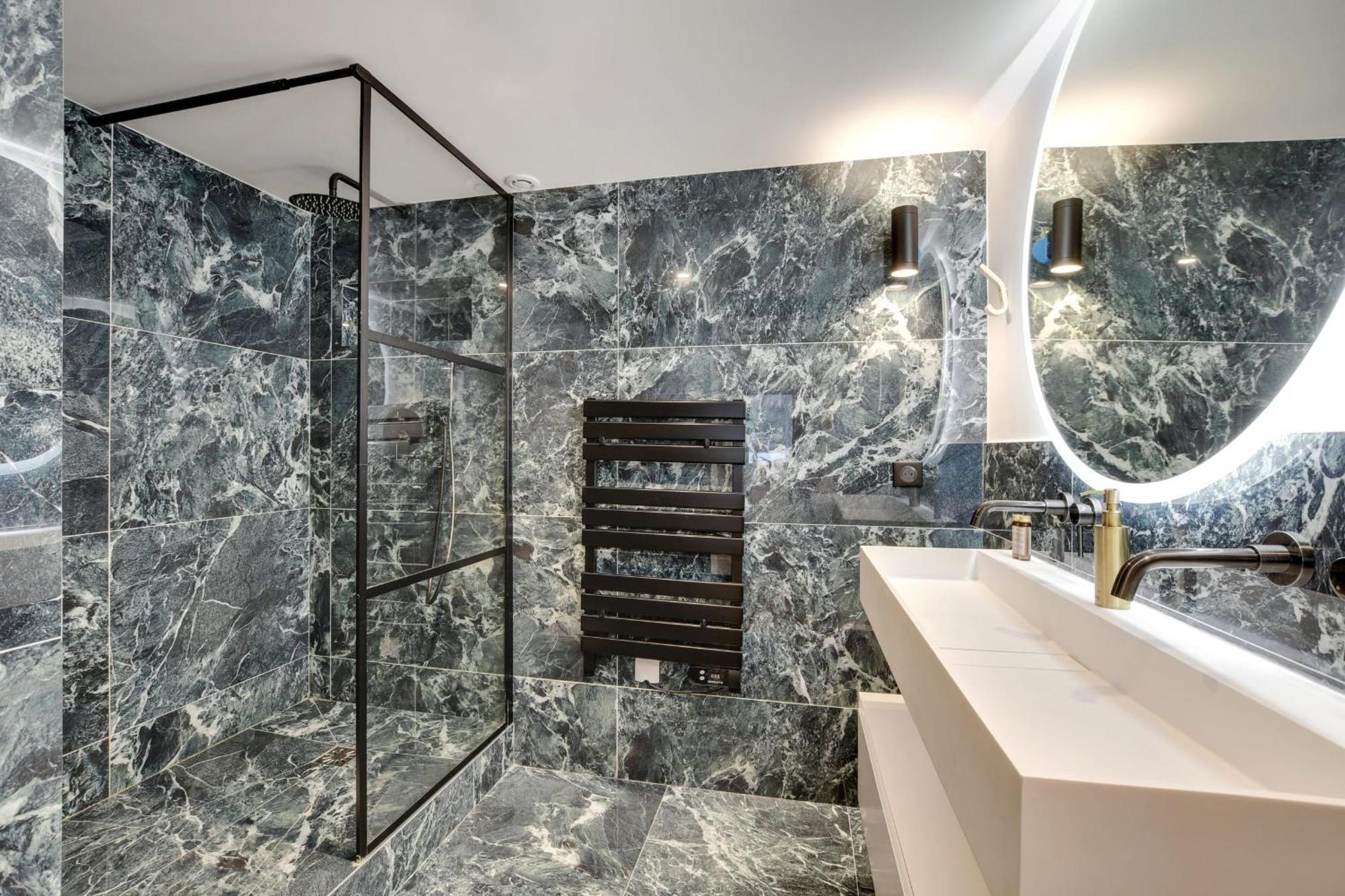 Incroyable - 3br-8p - Pl De La Nation Appartement Parijs